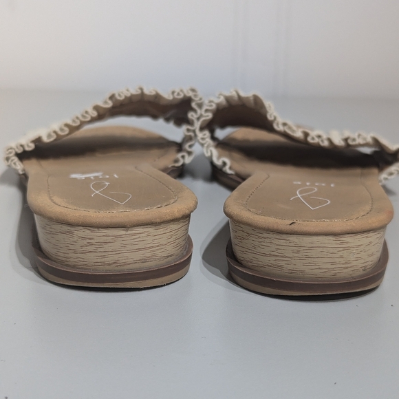 Joie Ruffle Eidel Tan Beige Neutral Slide/Sandals size 7 - Picture 5 of 10
